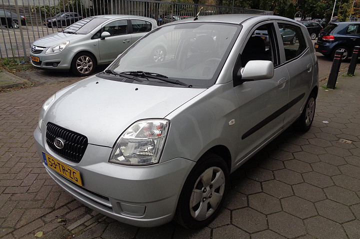 Kia Picanto 1.0 Light Incl nieuwe APK en onderhoudsbeurt