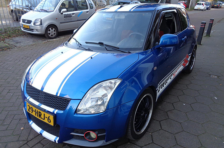 Suzuki Swift 1.6 Sport / Navigatie / Voor-achteruitrij camera